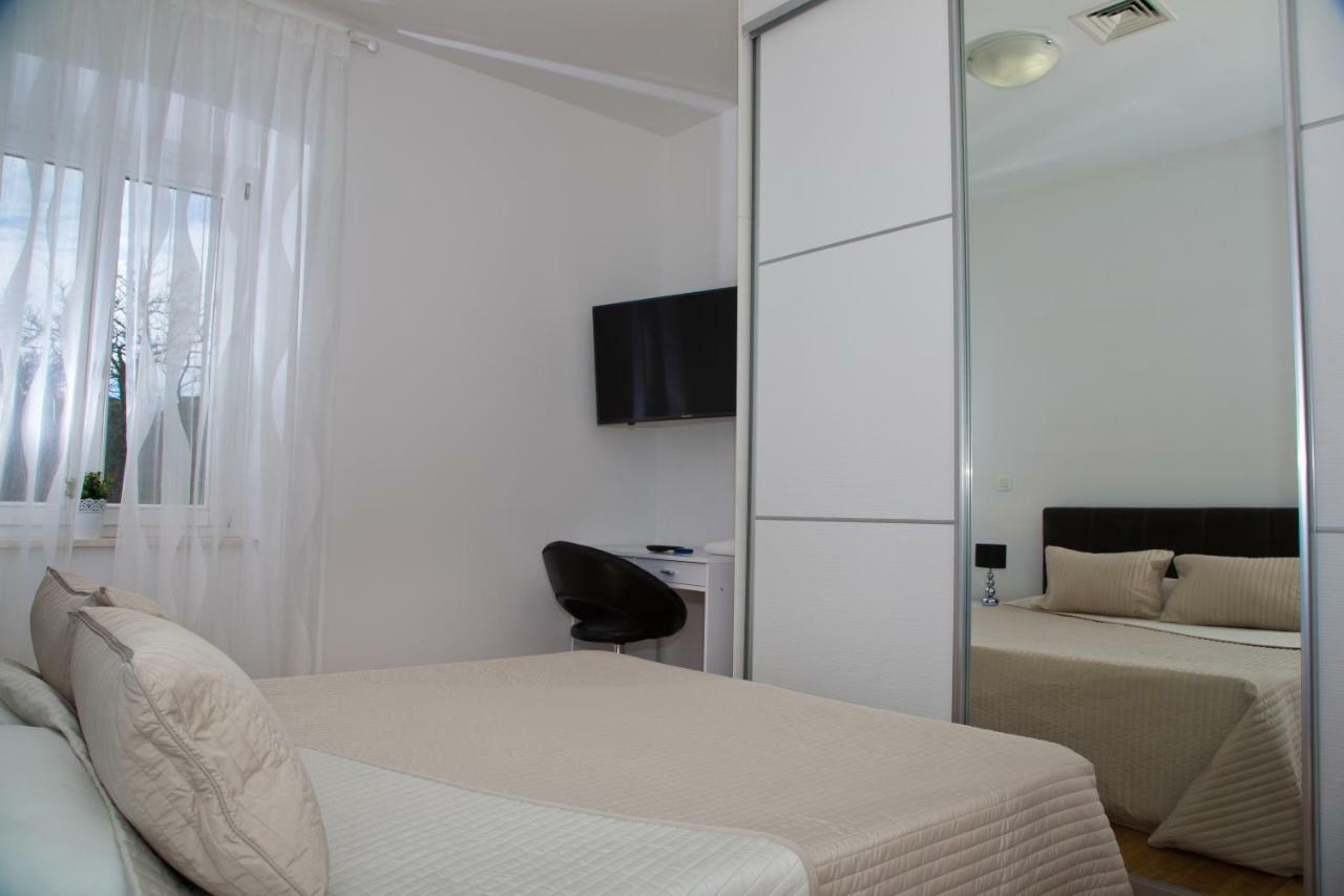 Apartments Victoria Дубровник Екстер'єр фото